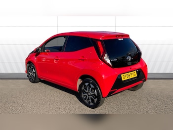 Used Toyota AYGO 2018 for sale - 76228136: Photo
