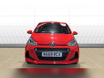 Used Hyundai i10 2019 for sale - 77102086: Photo