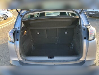 Used Vauxhall Crossland 2022 for sale - 76792928: Photo