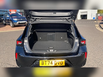 Used Vauxhall Astra 2024 for sale - 76186555: Photo 4