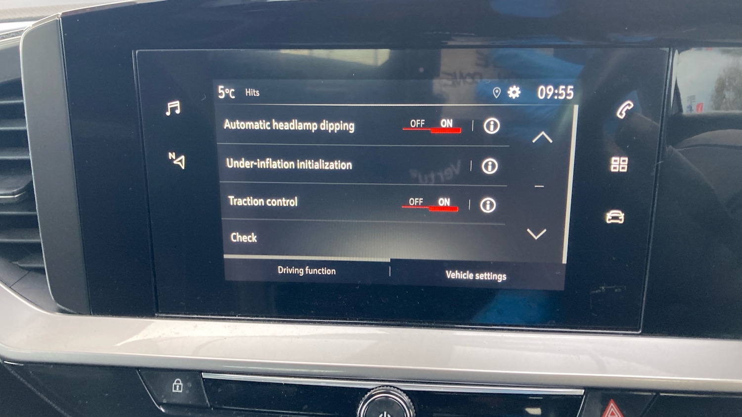 Used Vauxhall Mokka 2021 for sale - 76649957: Photo 26