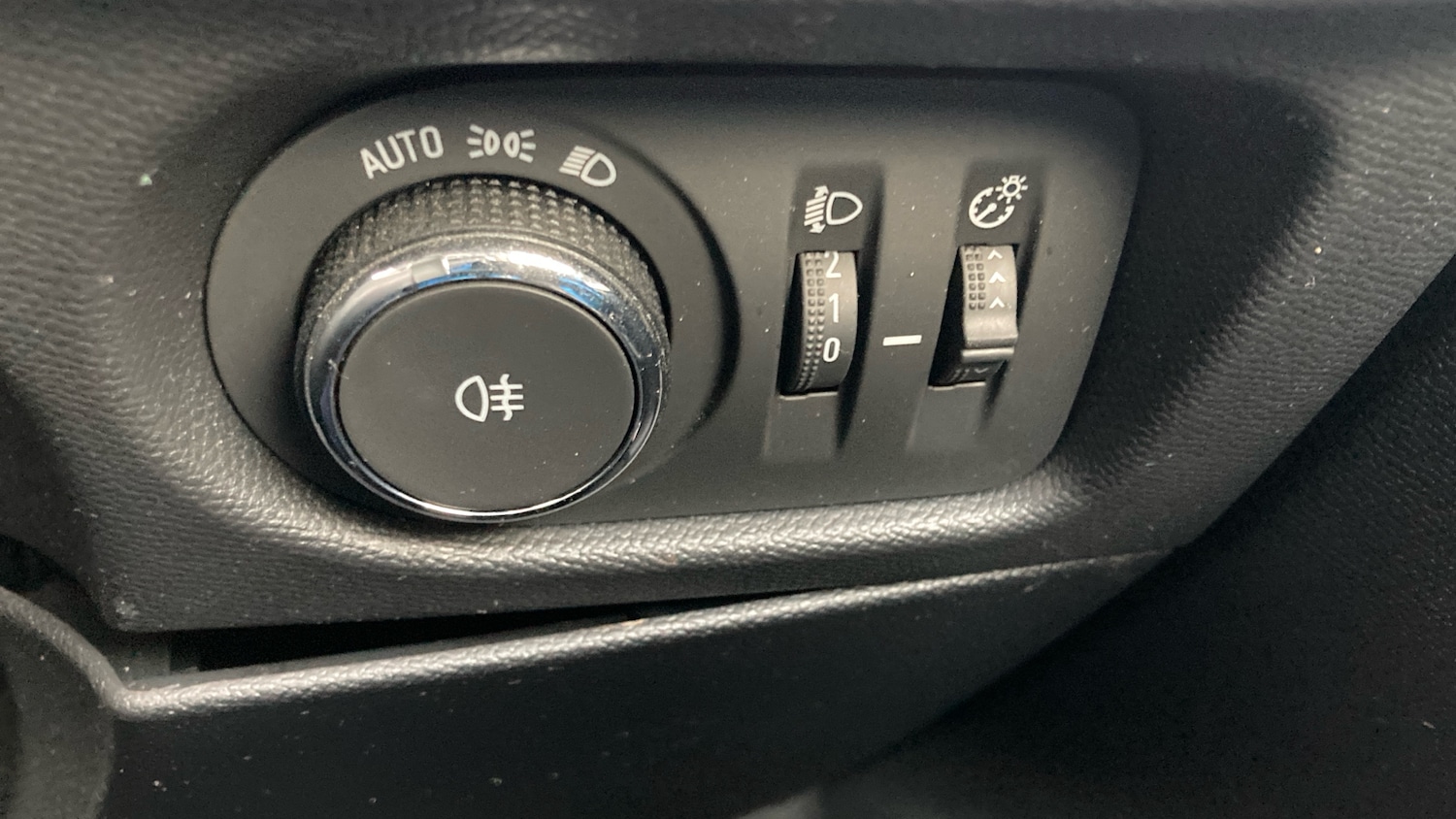 Used Vauxhall Mokka 2021 for sale - 76649957: Photo 40