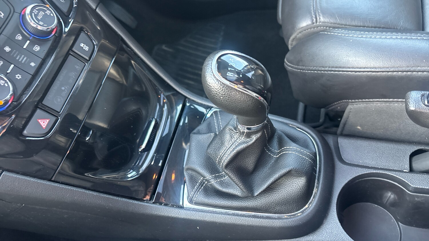 Used Vauxhall Mokka X 2018 for sale - 76830569: Photo 13