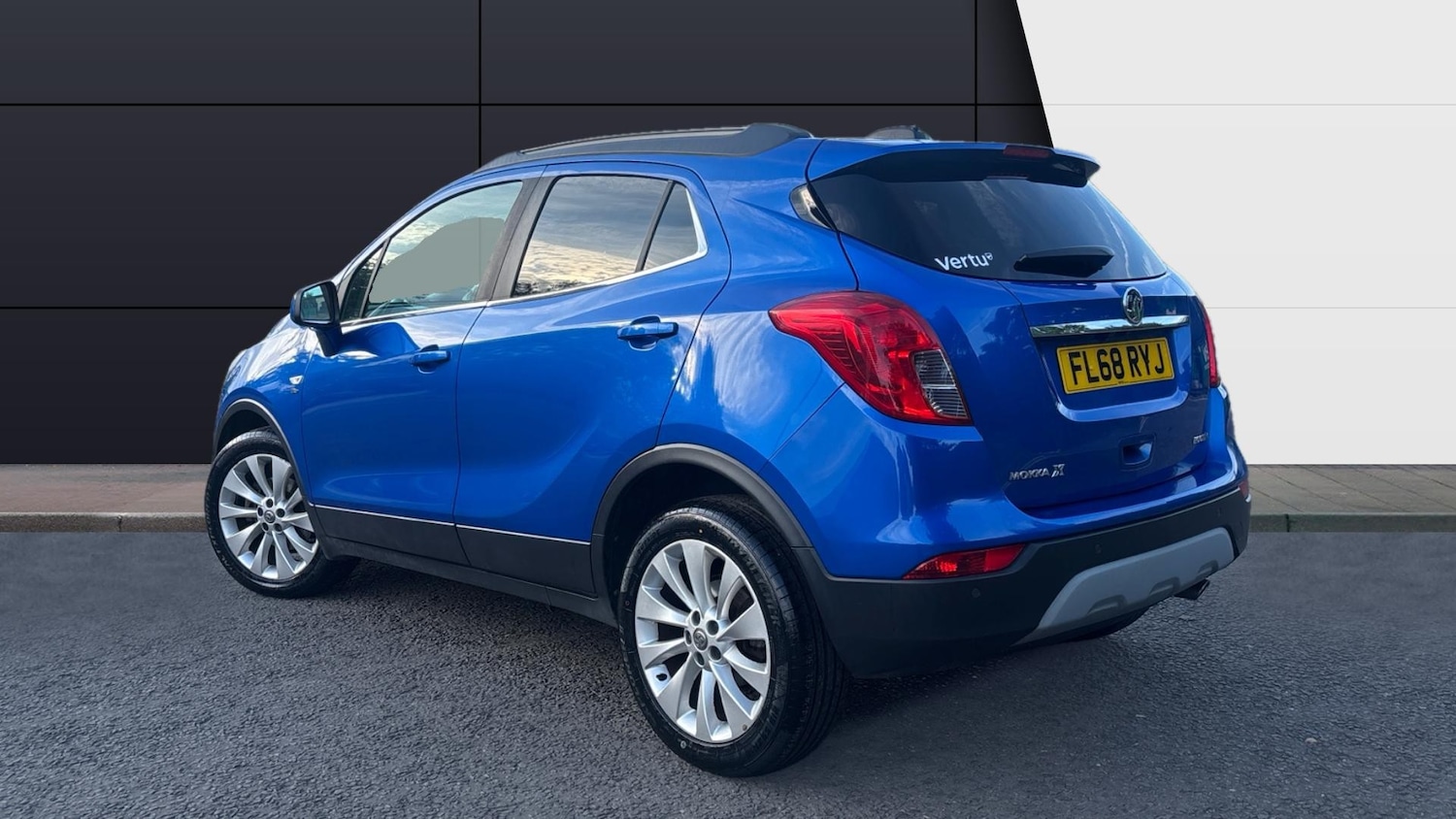 Used Vauxhall Mokka X 2018 for sale - 76830569: Photo 2