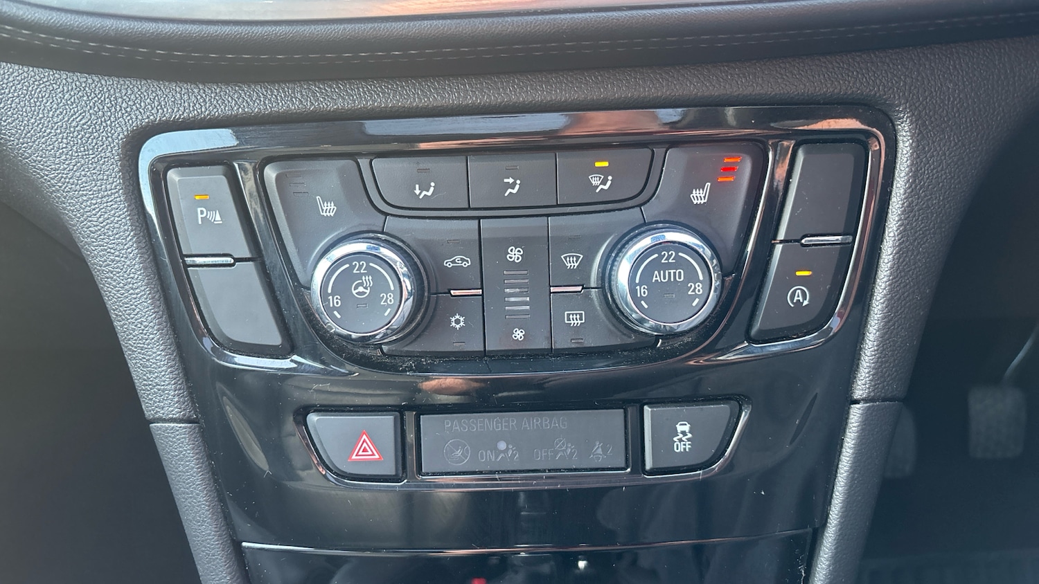 Used Vauxhall Mokka X 2018 for sale - 76830569: Photo 26