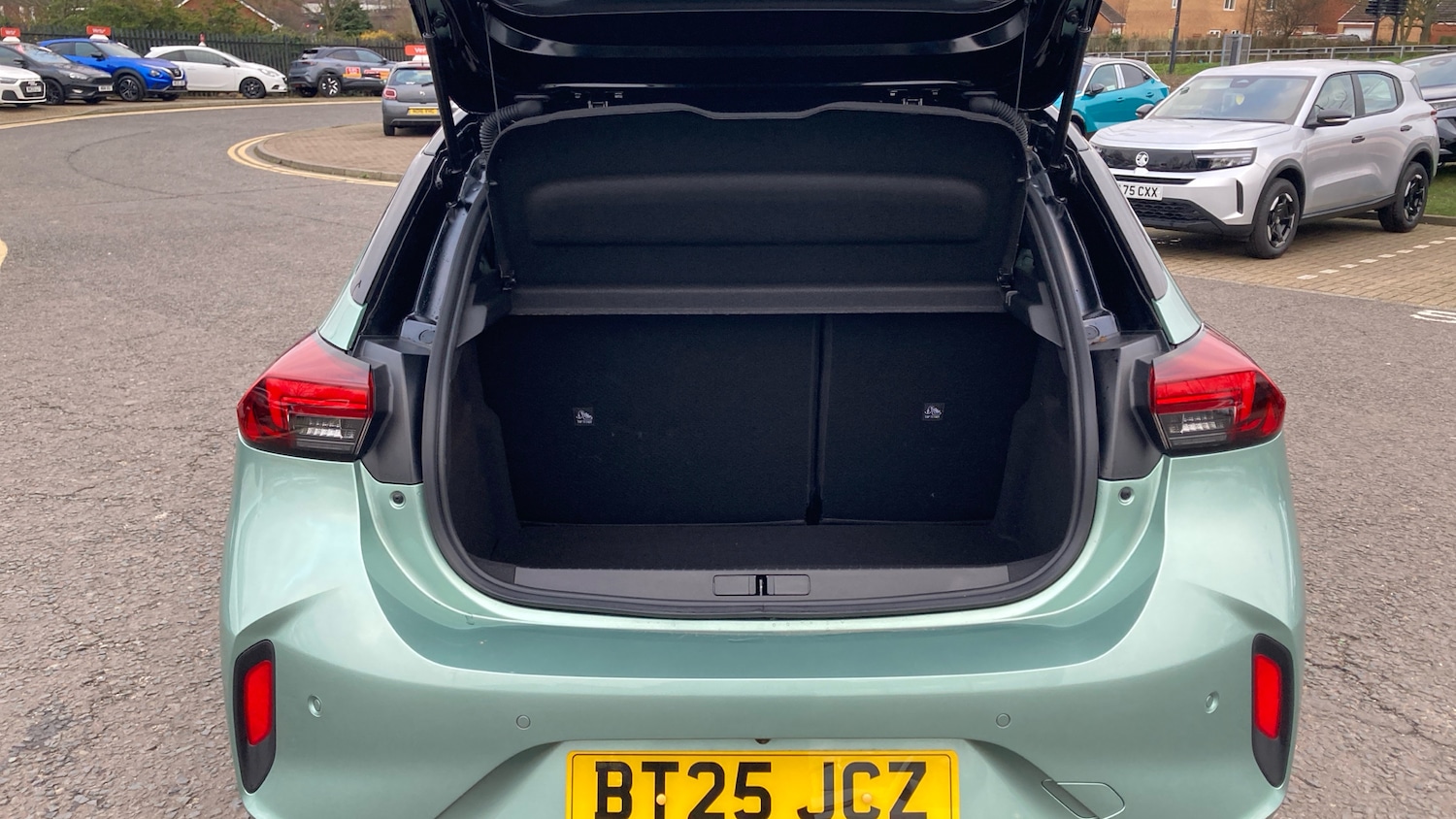 Used Vauxhall Corsa 2025 for sale - 77045603: Photo 40