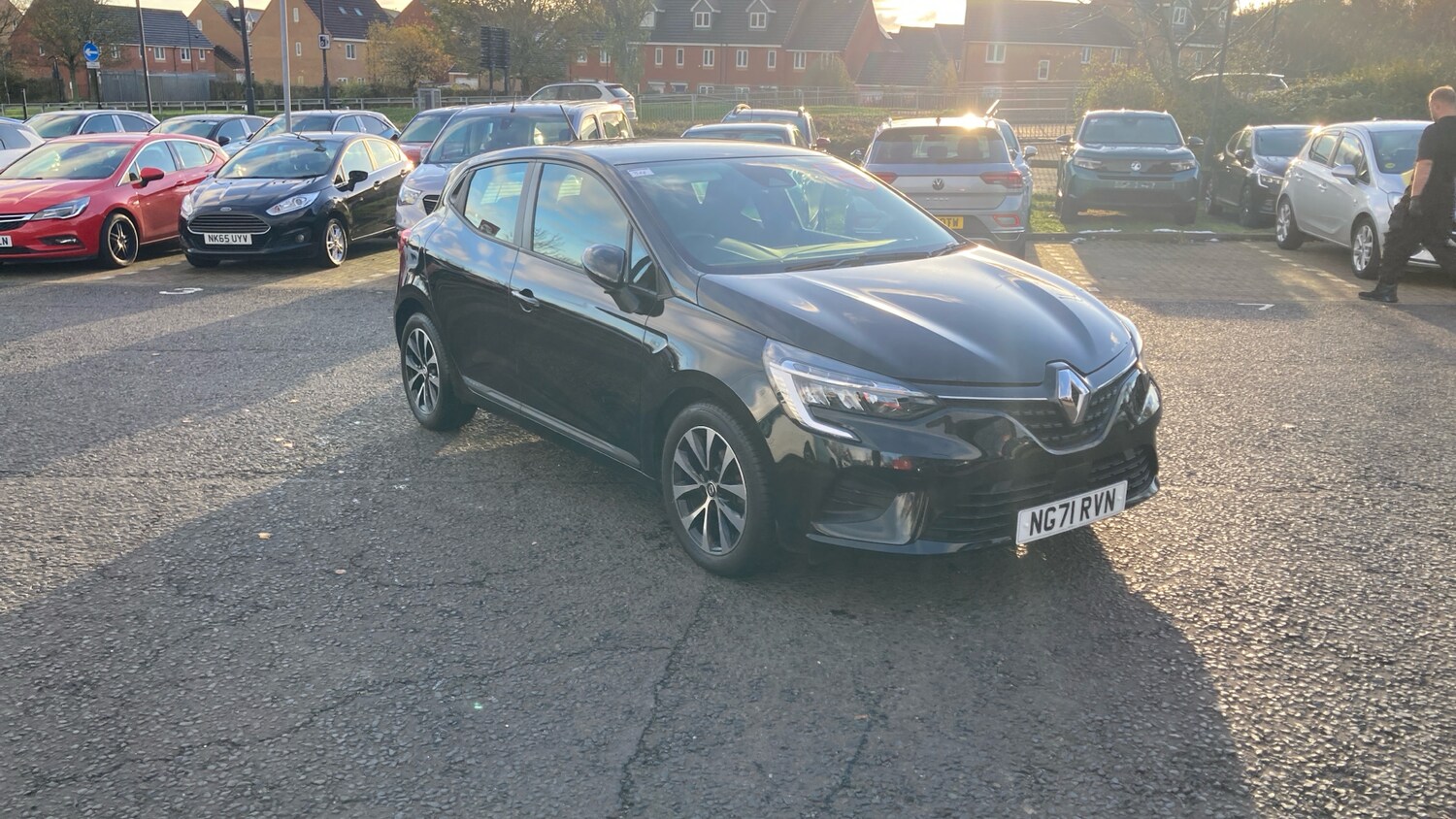 Used Renault Clio 2021 for sale - 76497201: Photo 37