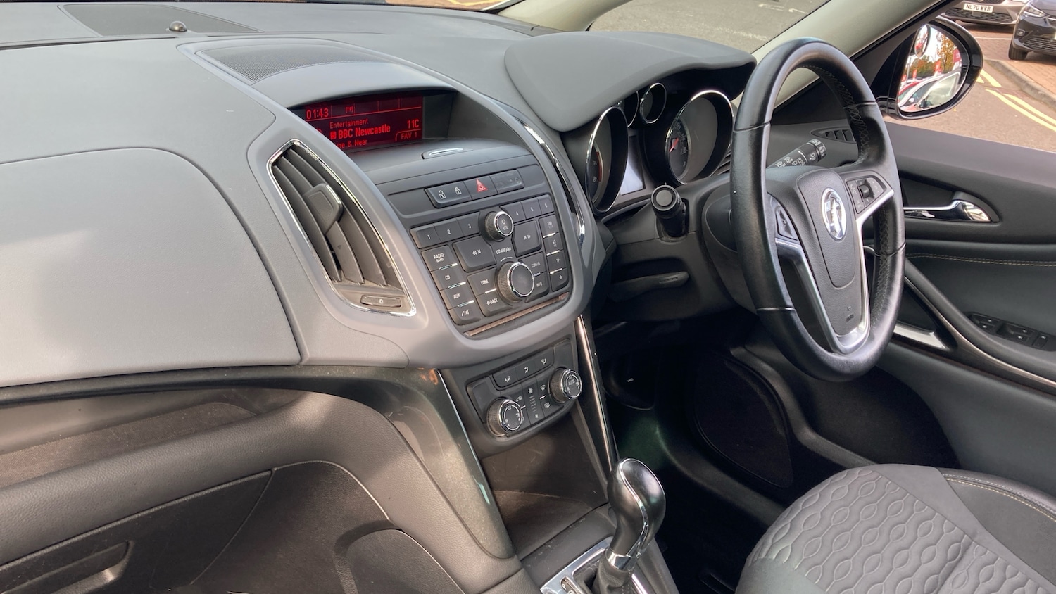 Used Vauxhall Zafira Tourer 2014 for sale - 76228135: Photo 27