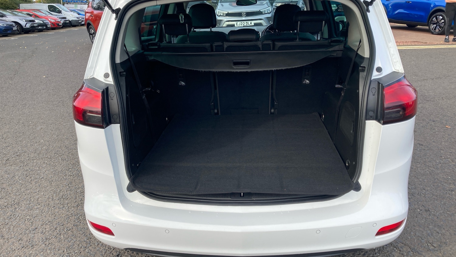 Used Vauxhall Zafira Tourer 2014 for sale - 76228135: Photo 41
