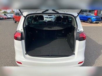 Used Vauxhall Zafira Tourer 2014 for sale - 76228135: Photo