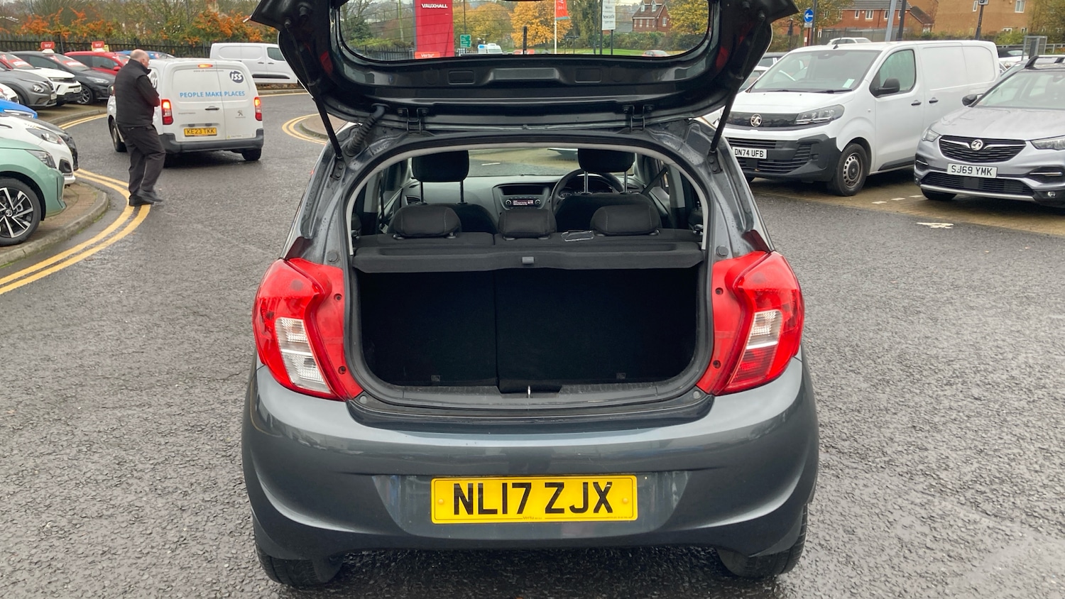 Used Vauxhall Viva 2017 for sale - 76570896: Photo 4