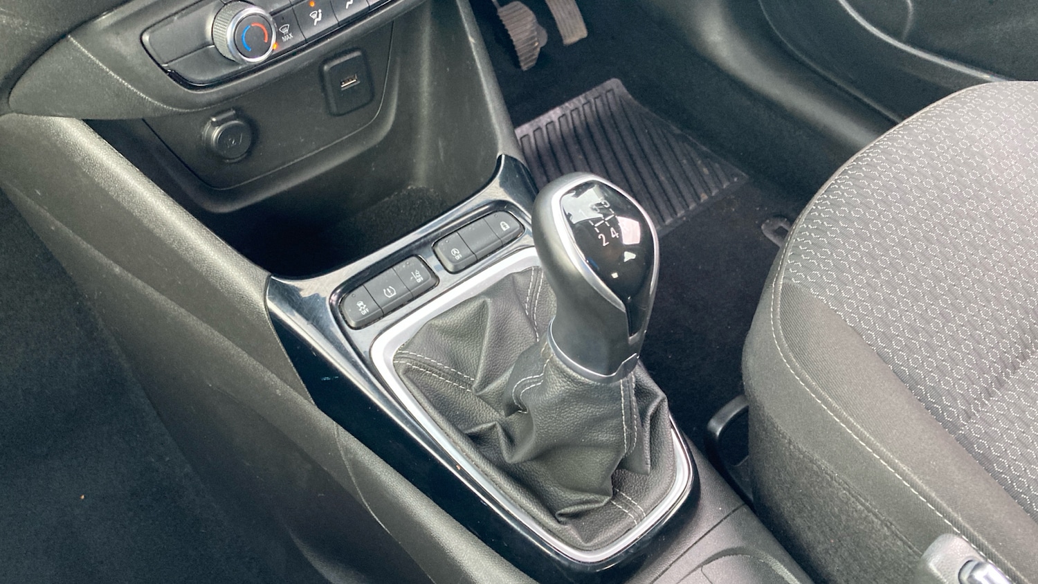 Used Vauxhall Crossland 2022 for sale - 76817429: Photo 13