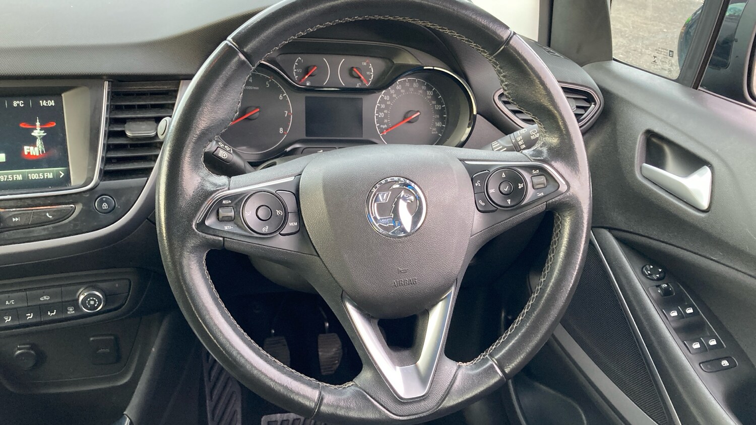 Used Vauxhall Crossland 2022 for sale - 76817429: Photo 25