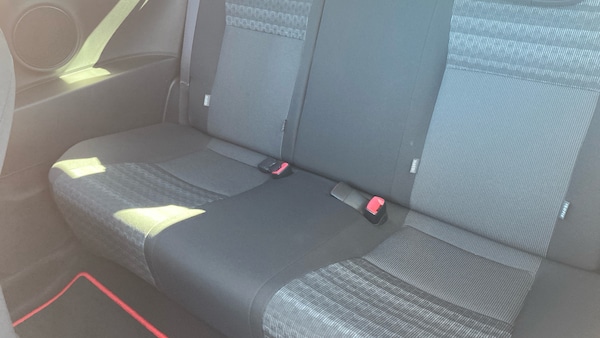 Used Toyota Yaris 2016 for sale - 76026989: Photo 16