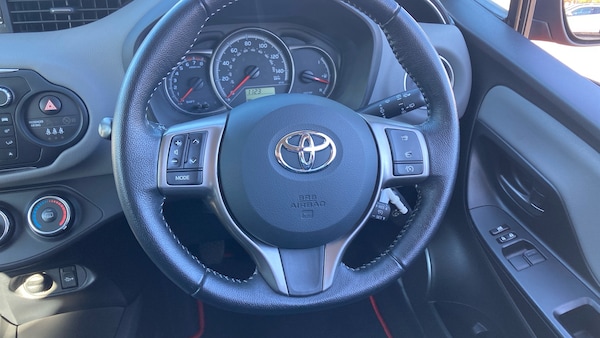 Used Toyota Yaris 2016 for sale - 76026989: Photo 25