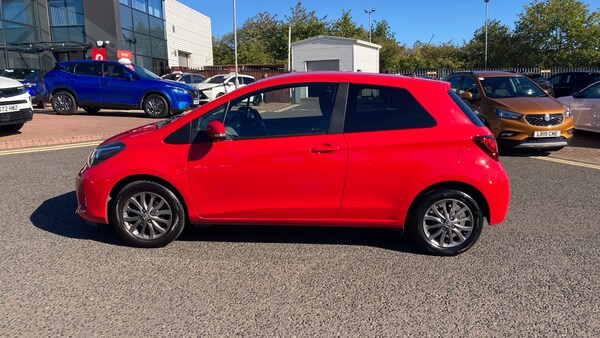Used Toyota Yaris 2016 for sale - 76026989: Photo 27