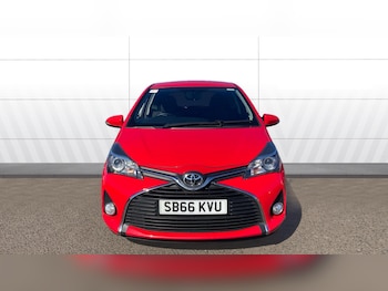 Used Toyota Yaris 2016 for sale - 76026989: Photo 3