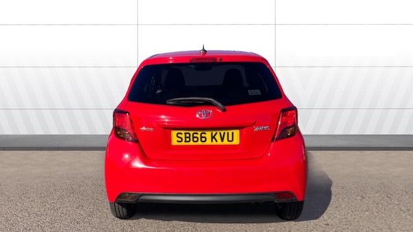 Used Toyota Yaris 2016 for sale - 76026989: Photo 6