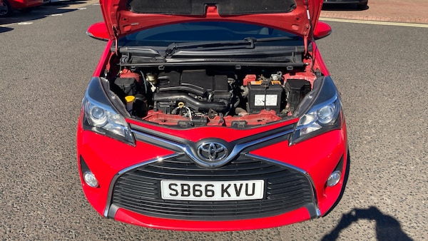 Used Toyota Yaris 2016 for sale - 76026989: Photo 8