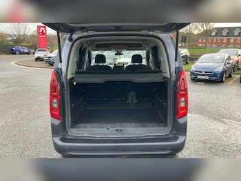 Used Citroen Berlingo 2021 for sale - 76908505: Photo