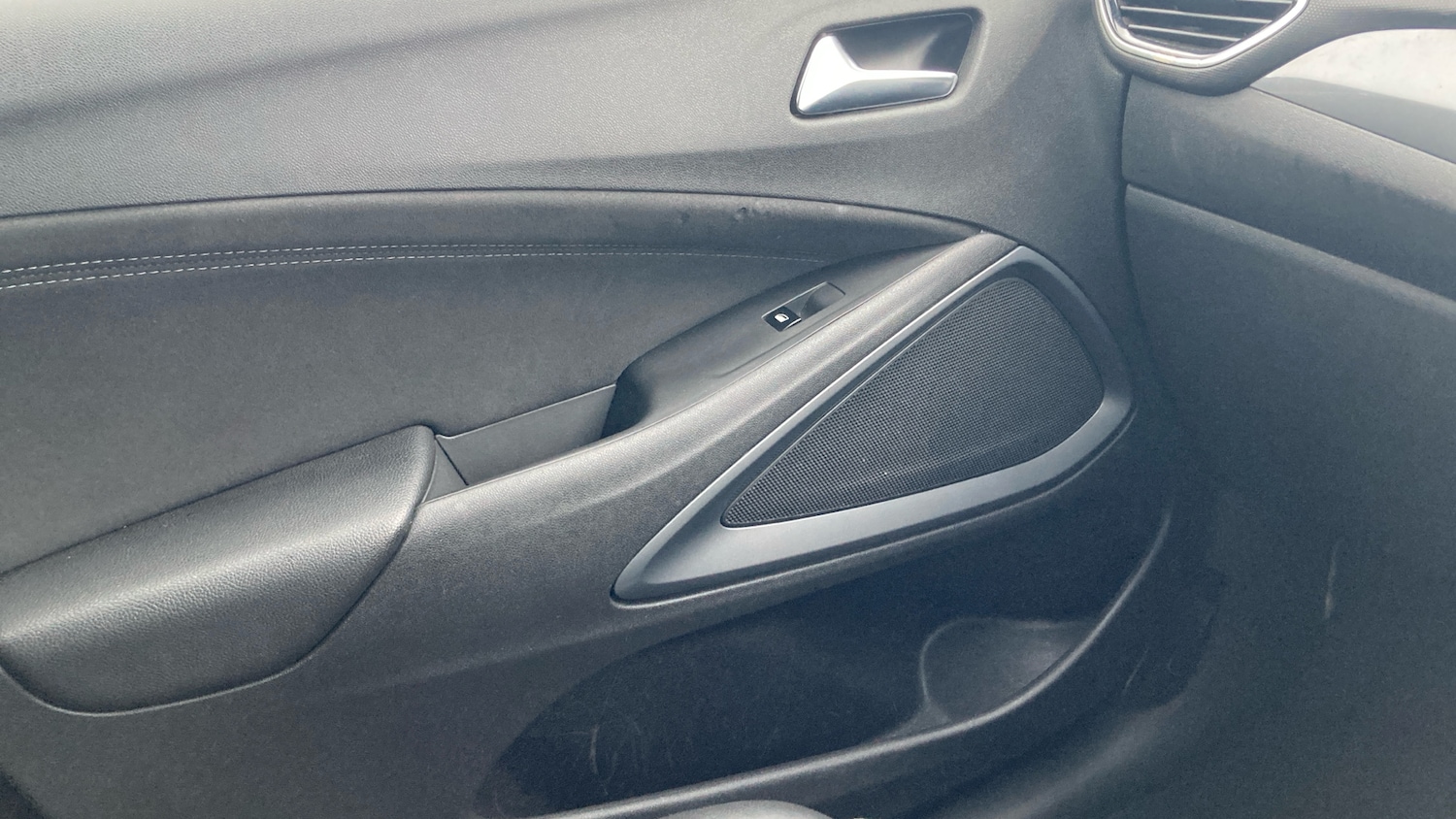 Used Vauxhall Crossland 2021 for sale - 77245459: Photo 30