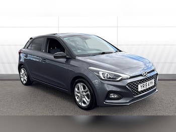 Used Hyundai i20 2019 for sale - 79383257: Photo
