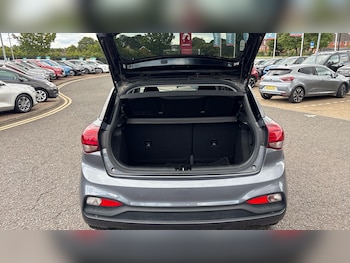 Used Hyundai i20 2019 for sale - 79383257: Photo
