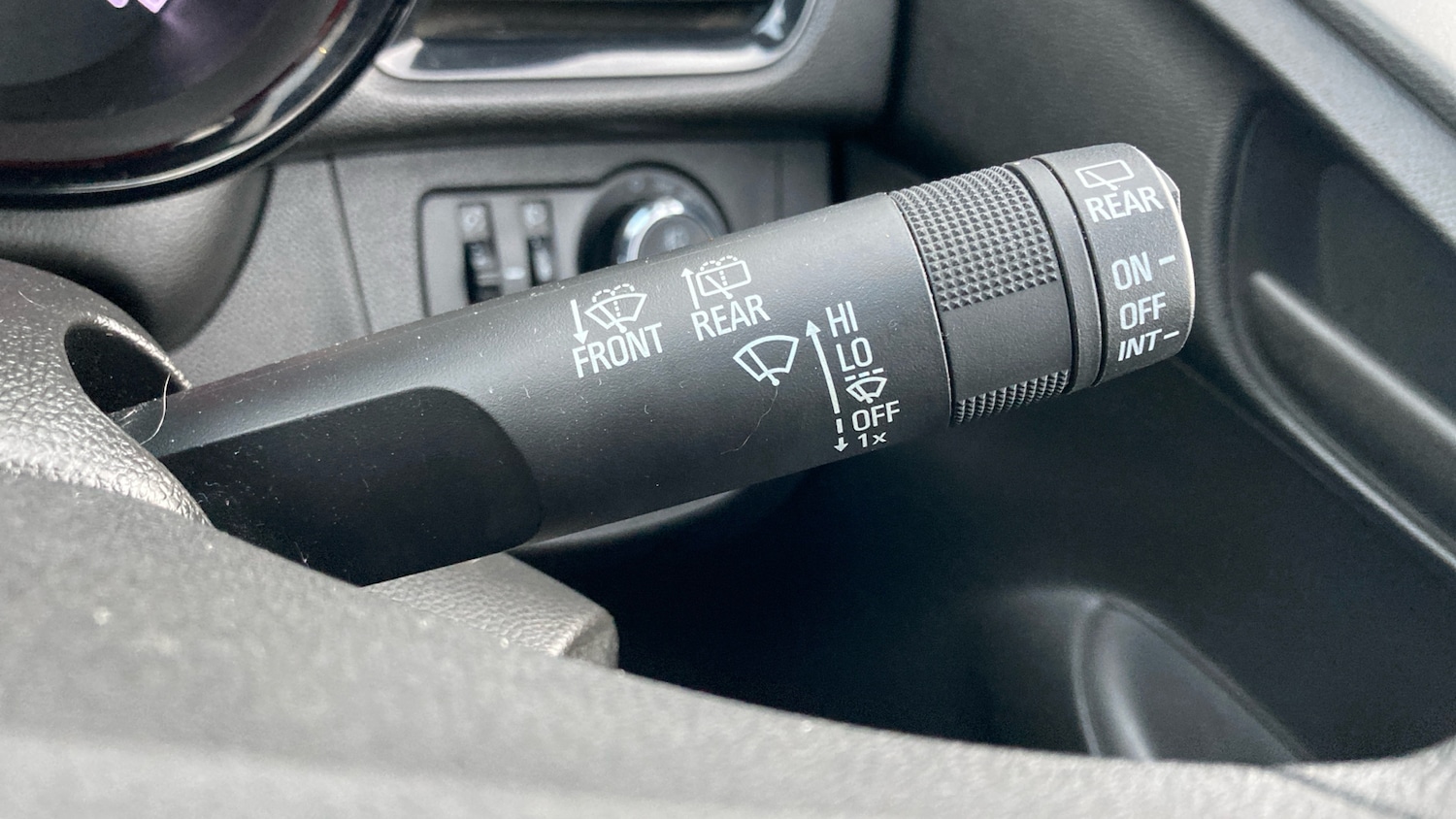 Used Vauxhall Viva 2019 for sale - 77271311: Photo 30