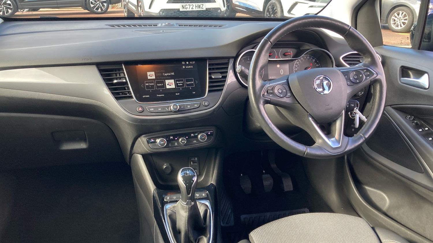 Used Vauxhall Crossland 2022 for sale - 75972224: Photo 10