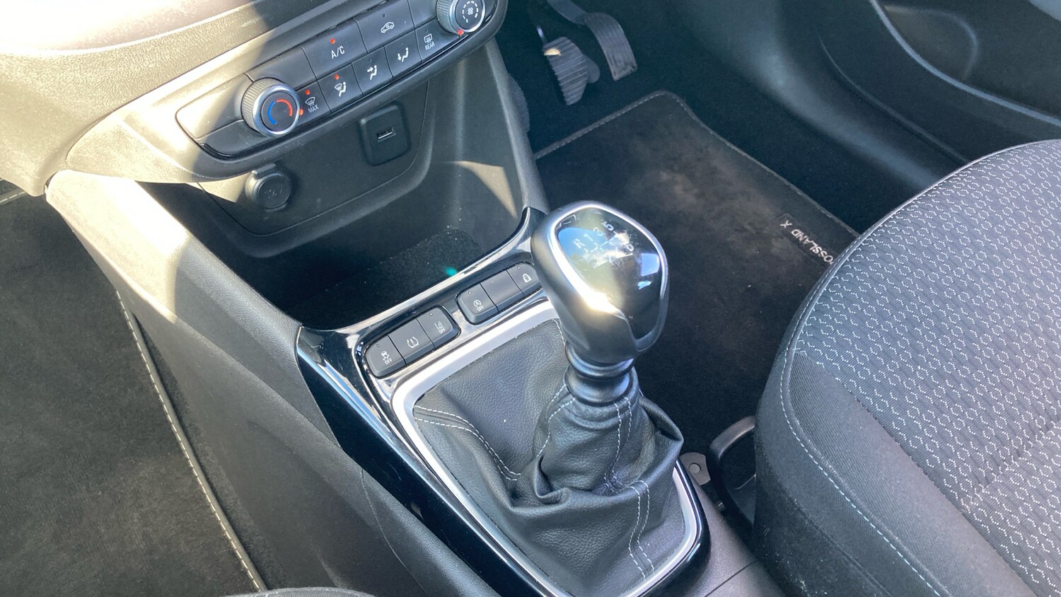 Used Vauxhall Crossland 2022 for sale - 77909939: Photo 13