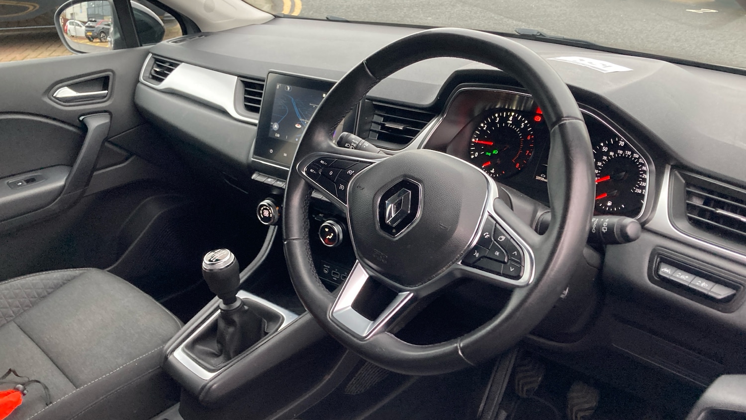 Used Renault Captur 2022 for sale - 77033362: Photo 11