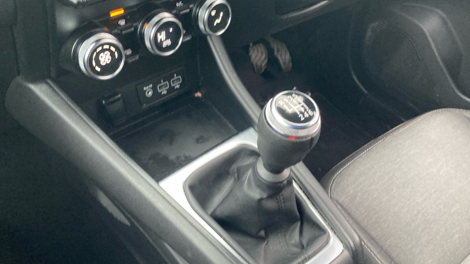 Used Renault Captur 2022 for sale - 77033362: Photo 13