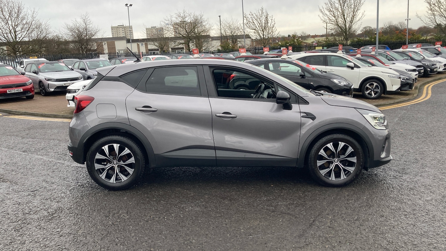 Used Renault Captur 2022 for sale - 77033362: Photo 35