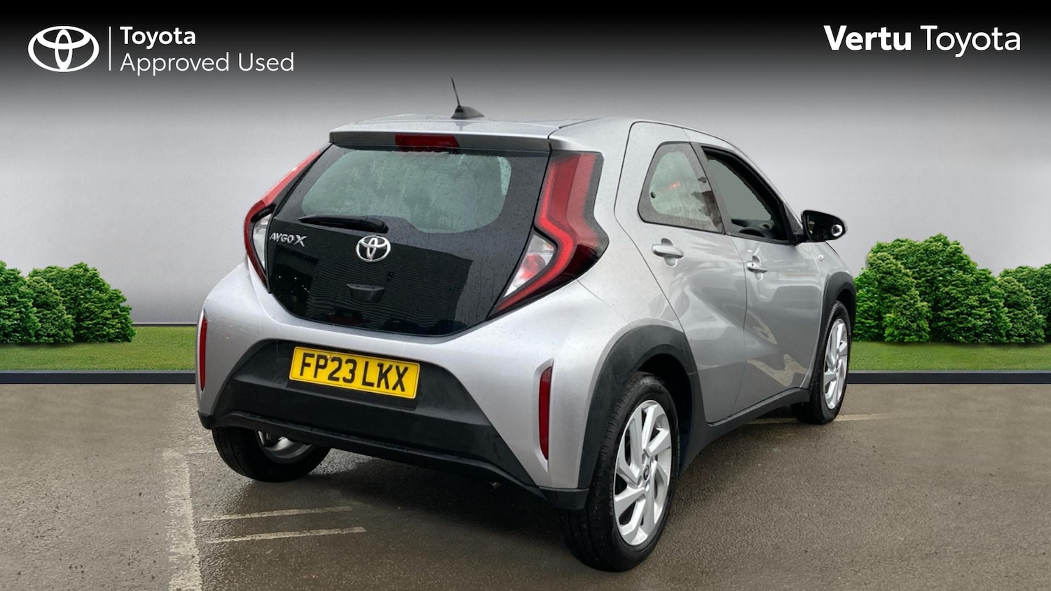 Used Toyota Aygo X 2023 for sale - 77732308: Photo 2