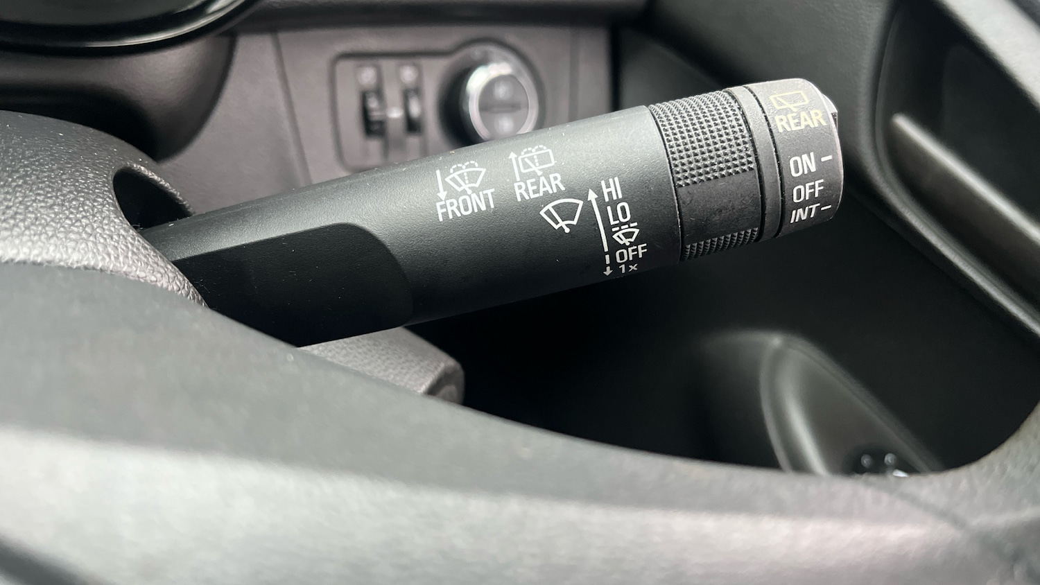 Used Vauxhall Viva 2016 for sale - 76687084: Photo 34