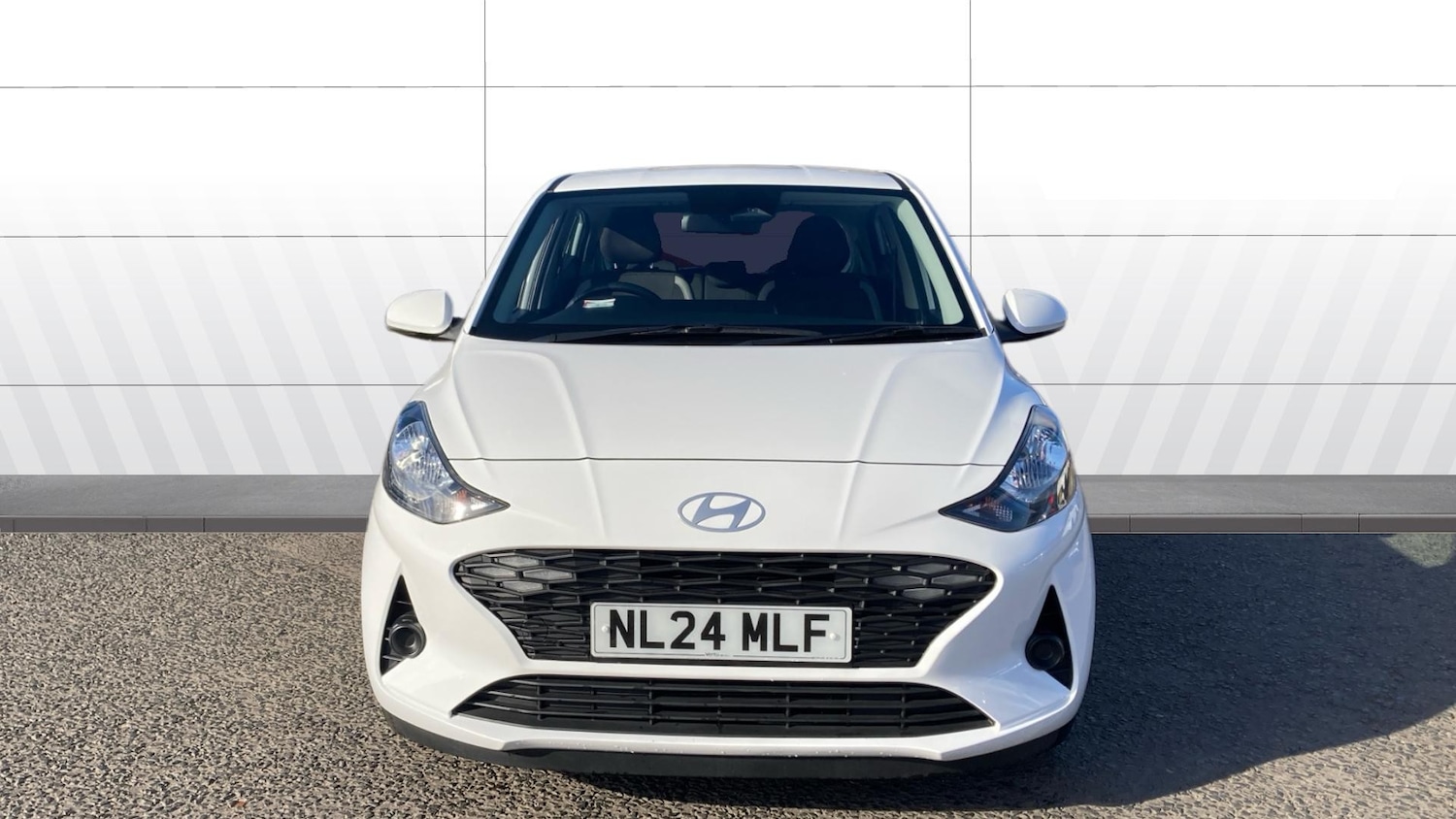 Used Hyundai i10 2024 for sale - 77851189: Photo 3