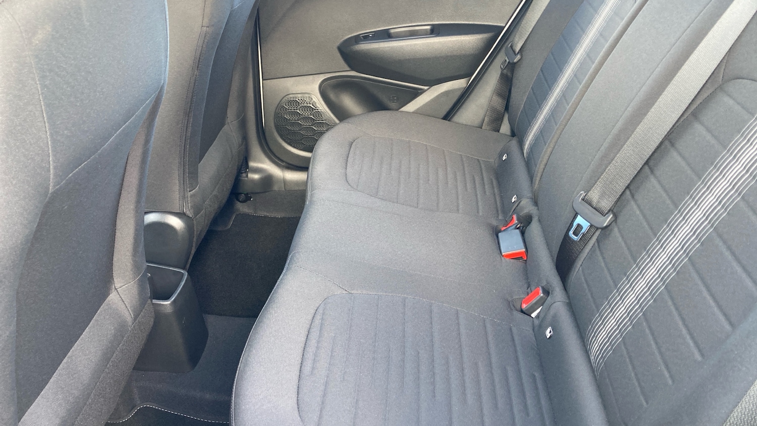 Used Hyundai i10 2024 for sale - 77851189: Photo 30