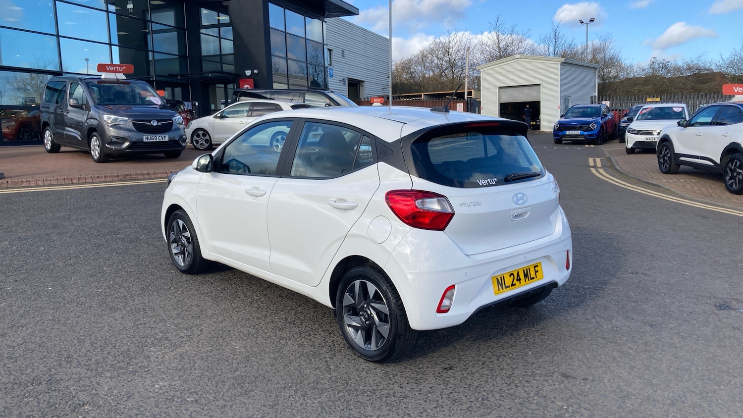 Used Hyundai i10 2024 for sale - 77851189: Photo 34