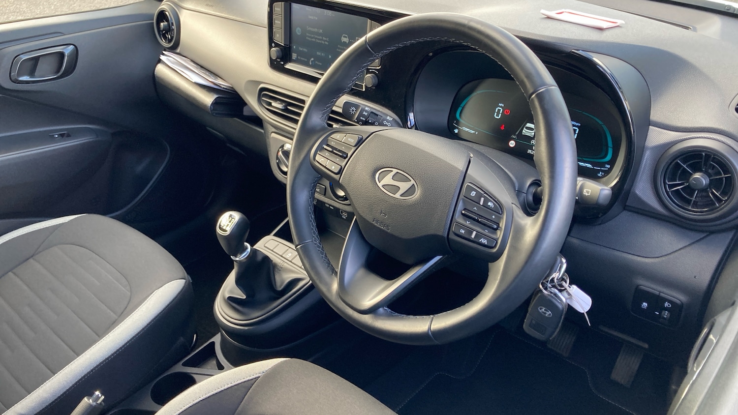 Used Hyundai i10 2024 for sale - 77851189: Photo 41