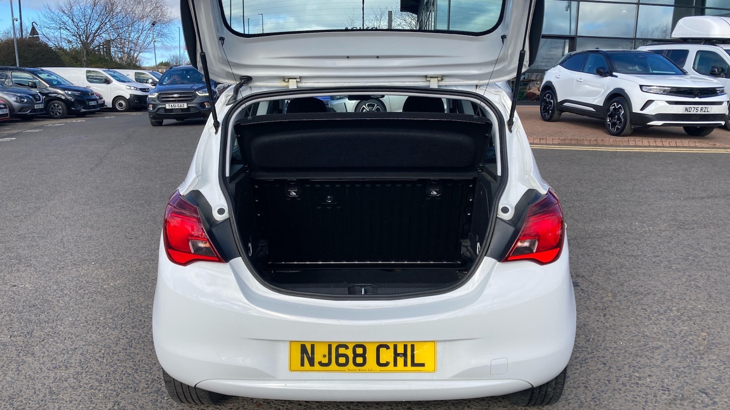 Used Vauxhall Corsa 2018 for sale - 77902855: Photo 4