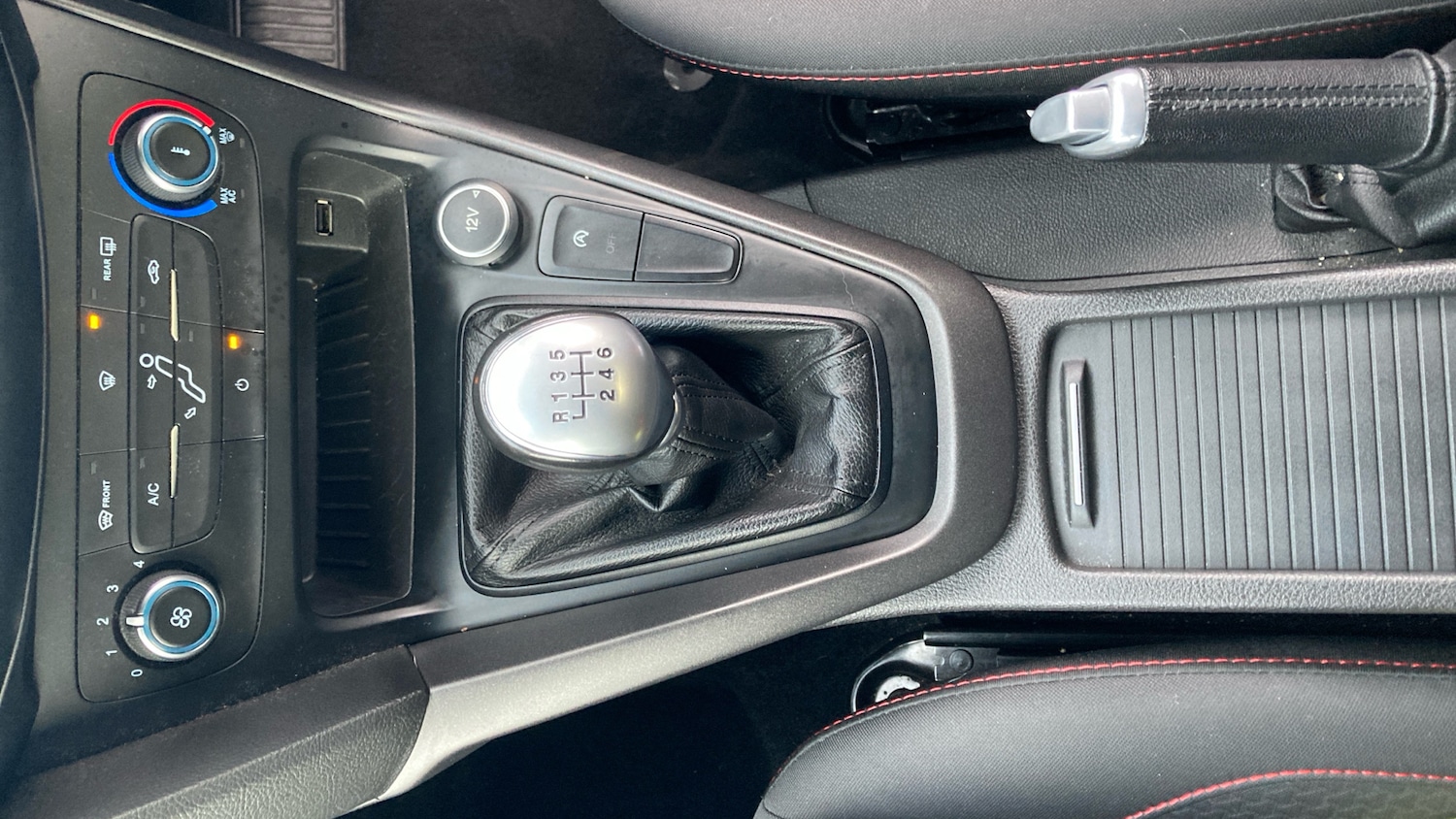 Used Ford Focus 2018 for sale - 76817415: Photo 23