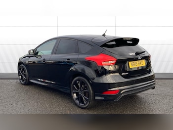 Used Ford Focus 2018 for sale - 76817415: Photo