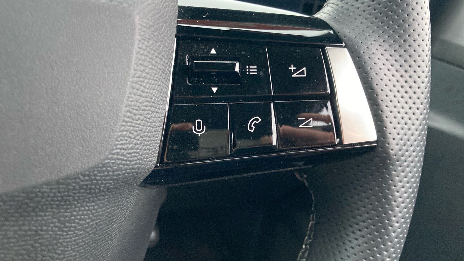 Used Vauxhall Astra 2025 for sale - 76477778: Photo 33