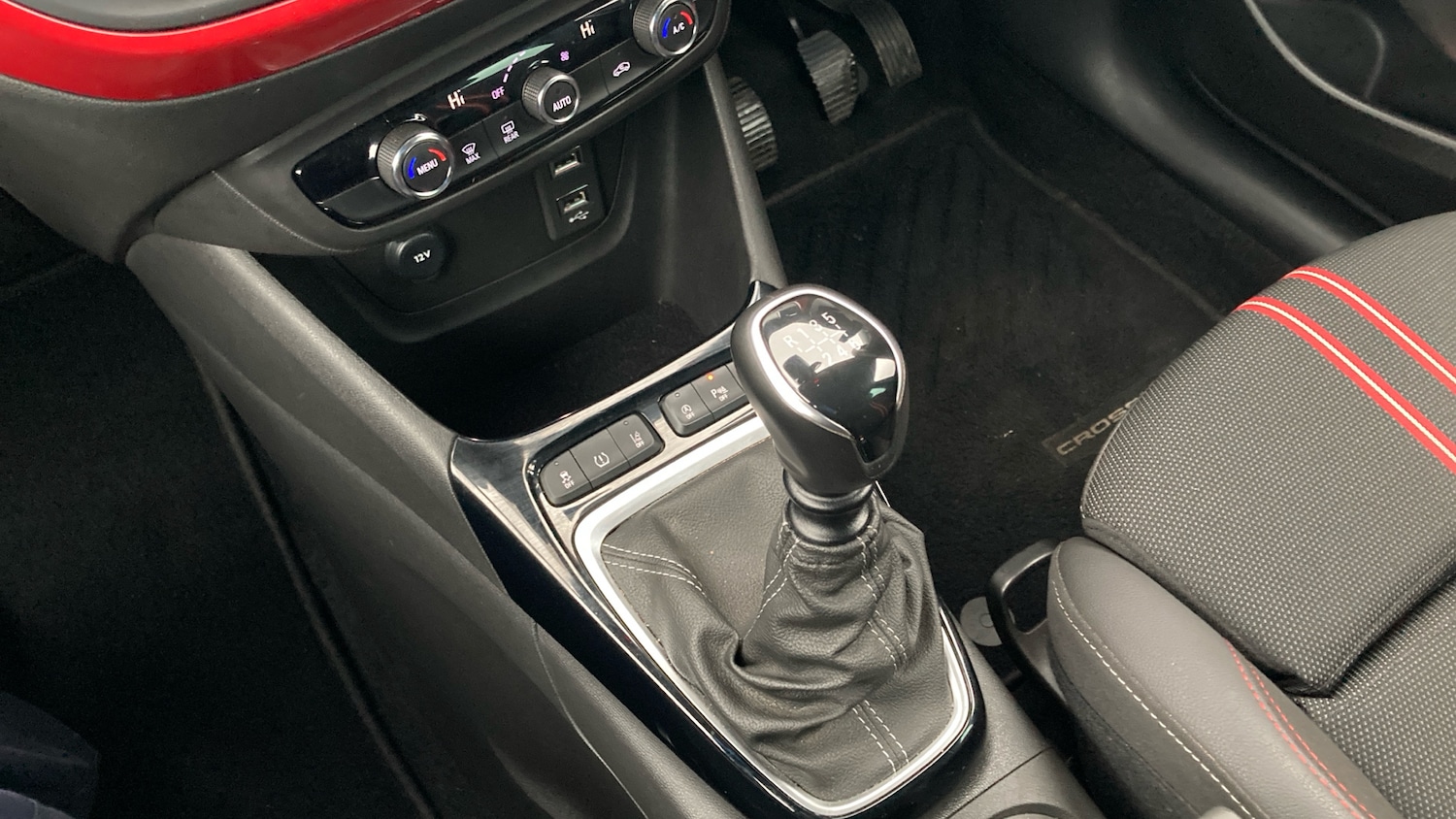 Used Vauxhall Crossland 2023 for sale - 77351121: Photo 13