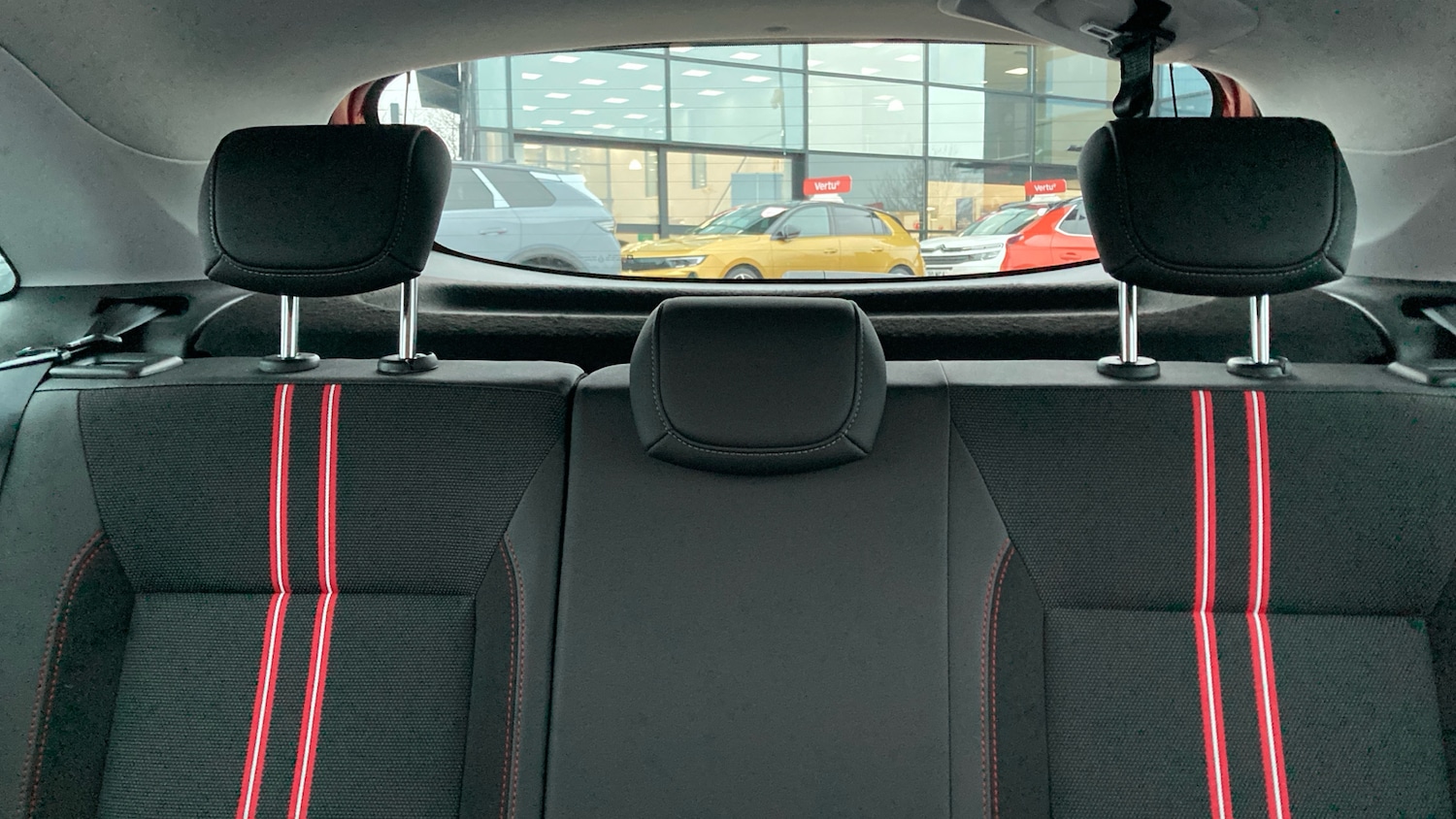 Used Vauxhall Crossland 2023 for sale - 77351121: Photo 15