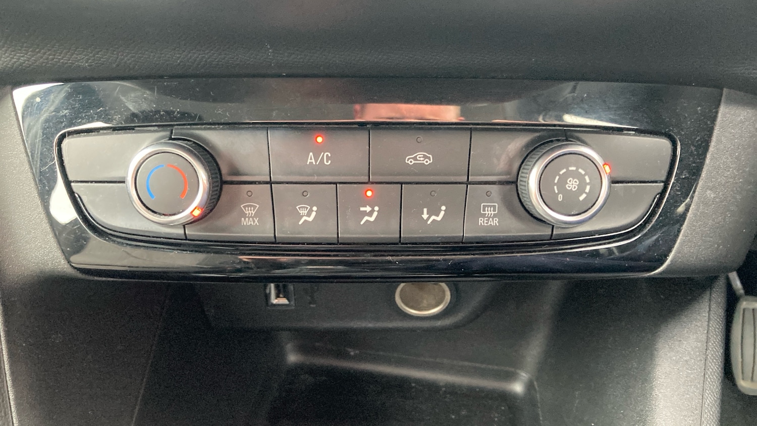 Used Vauxhall Corsa 2020 for sale - 76570903: Photo 34