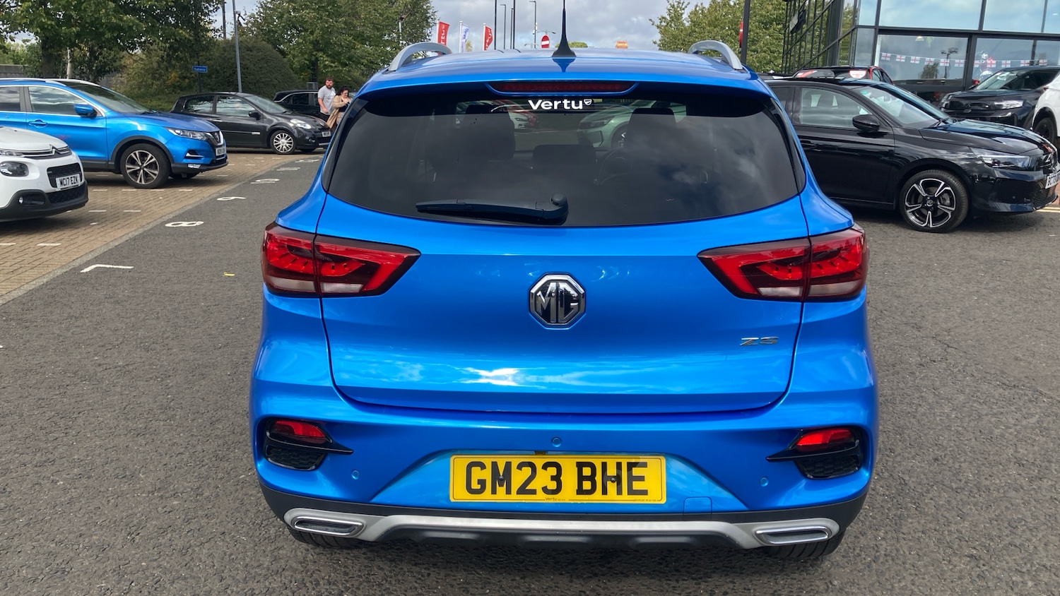 Vehicle 33