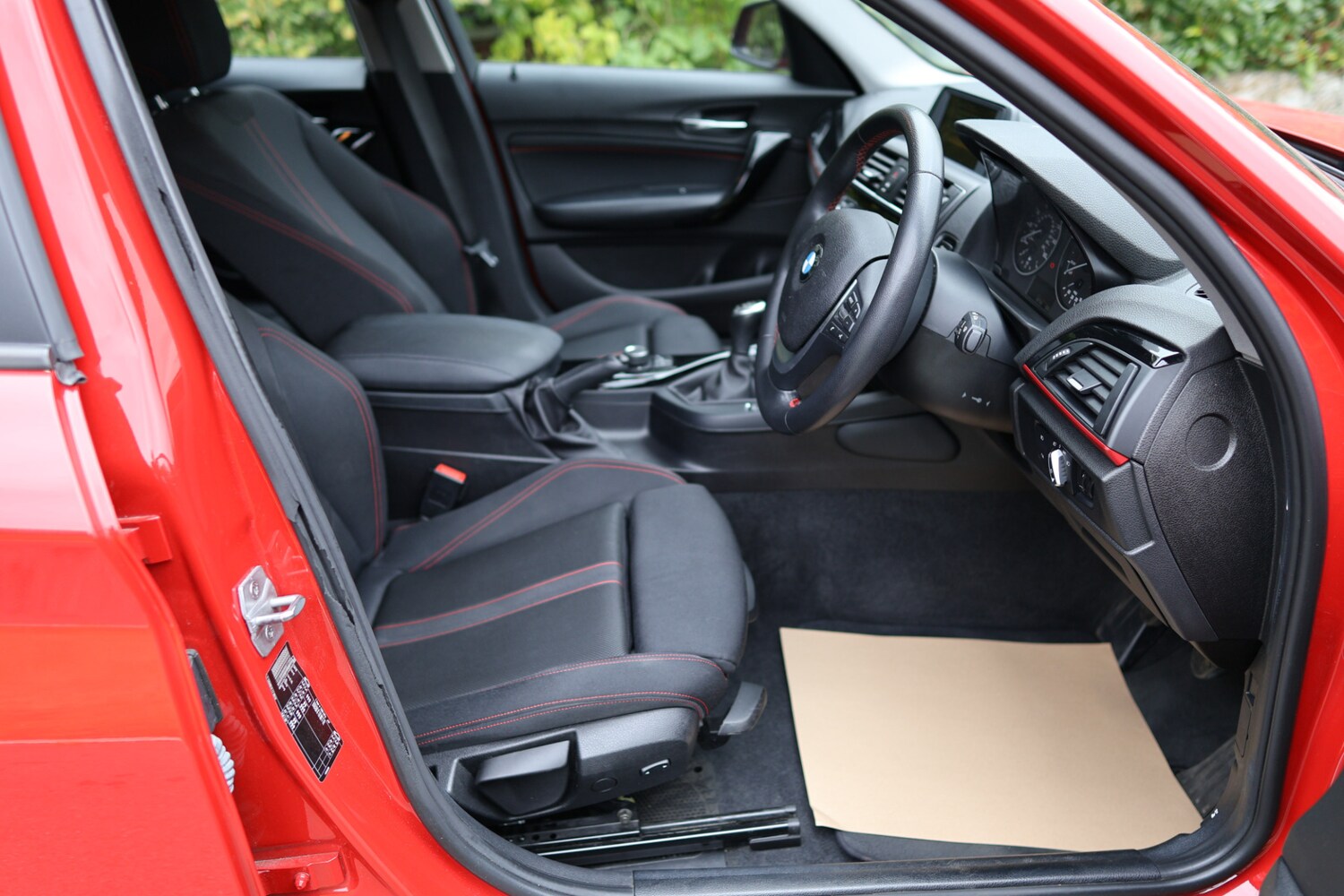 Used BMW 1 Series 2015 for sale - 76236936: Photo 9