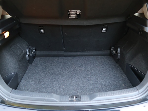 Used Toyota Auris 2014 for sale - 75330000: Photo 19