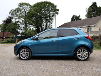 Used Mazda Mazda2 2014 for sale - 75463668: Photo